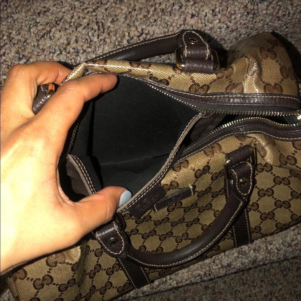 ✨GUCCI ✨ GG Supreme medium Joy Boston Bag 👜✨ - Picture 8 of 8